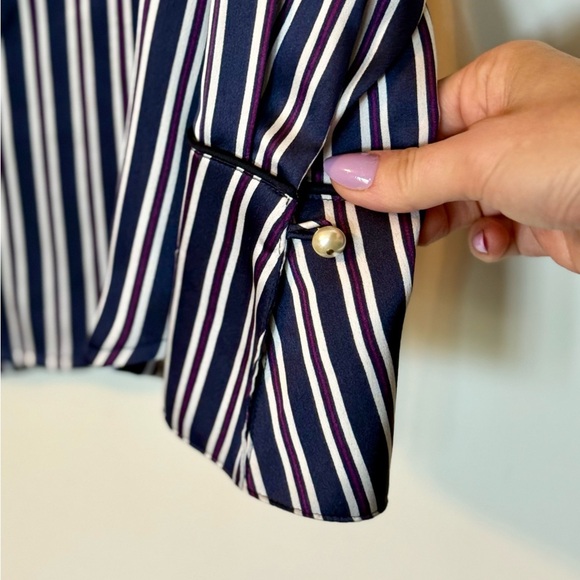 Banana Republic Navy Striped Button Down Pajama-Style Shirt Blouse- Small - Picture 7 of 11